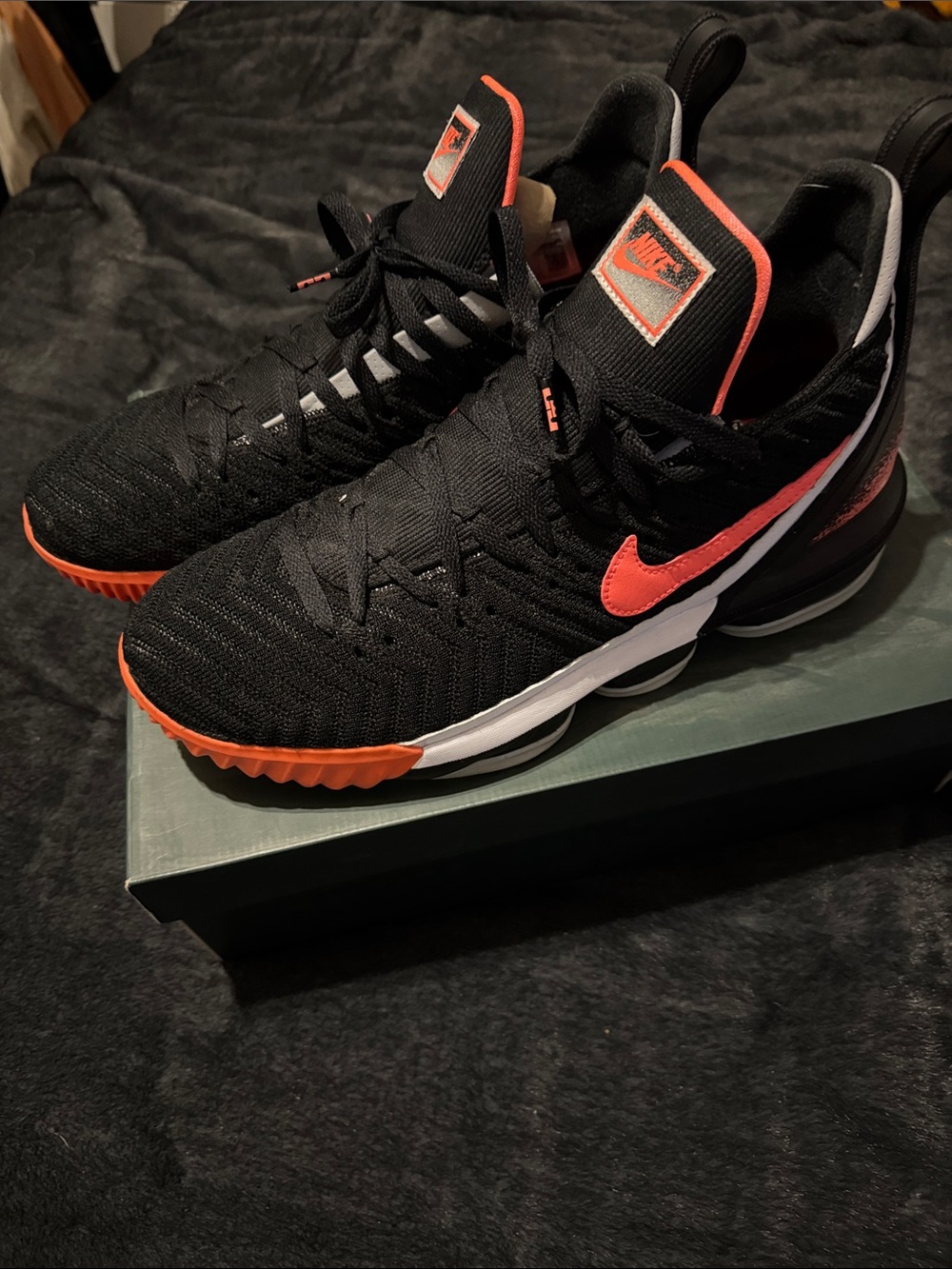 Nike LeBron xv1 negative Andre Agassi men’s size 14 10/10 condition